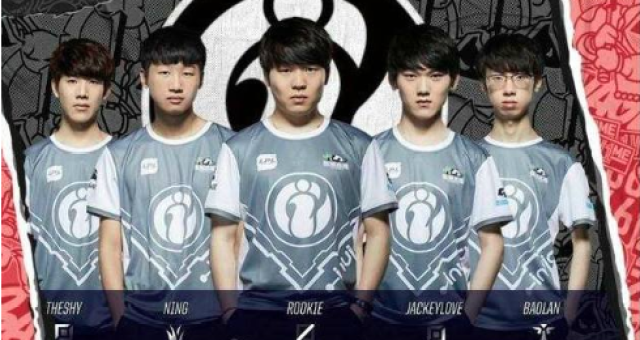 新的重建或 新的重建或